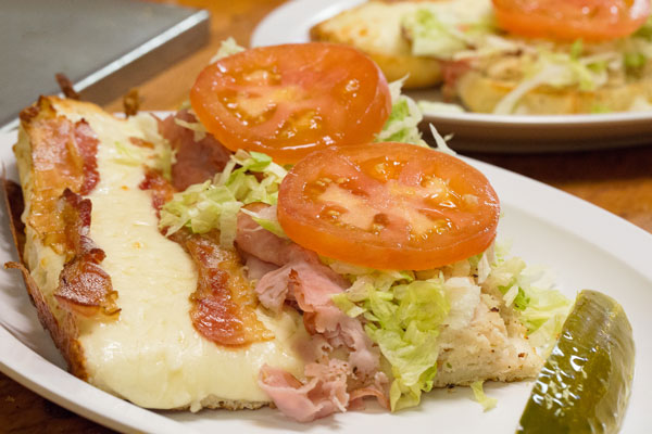 Mancinos Club Grinder